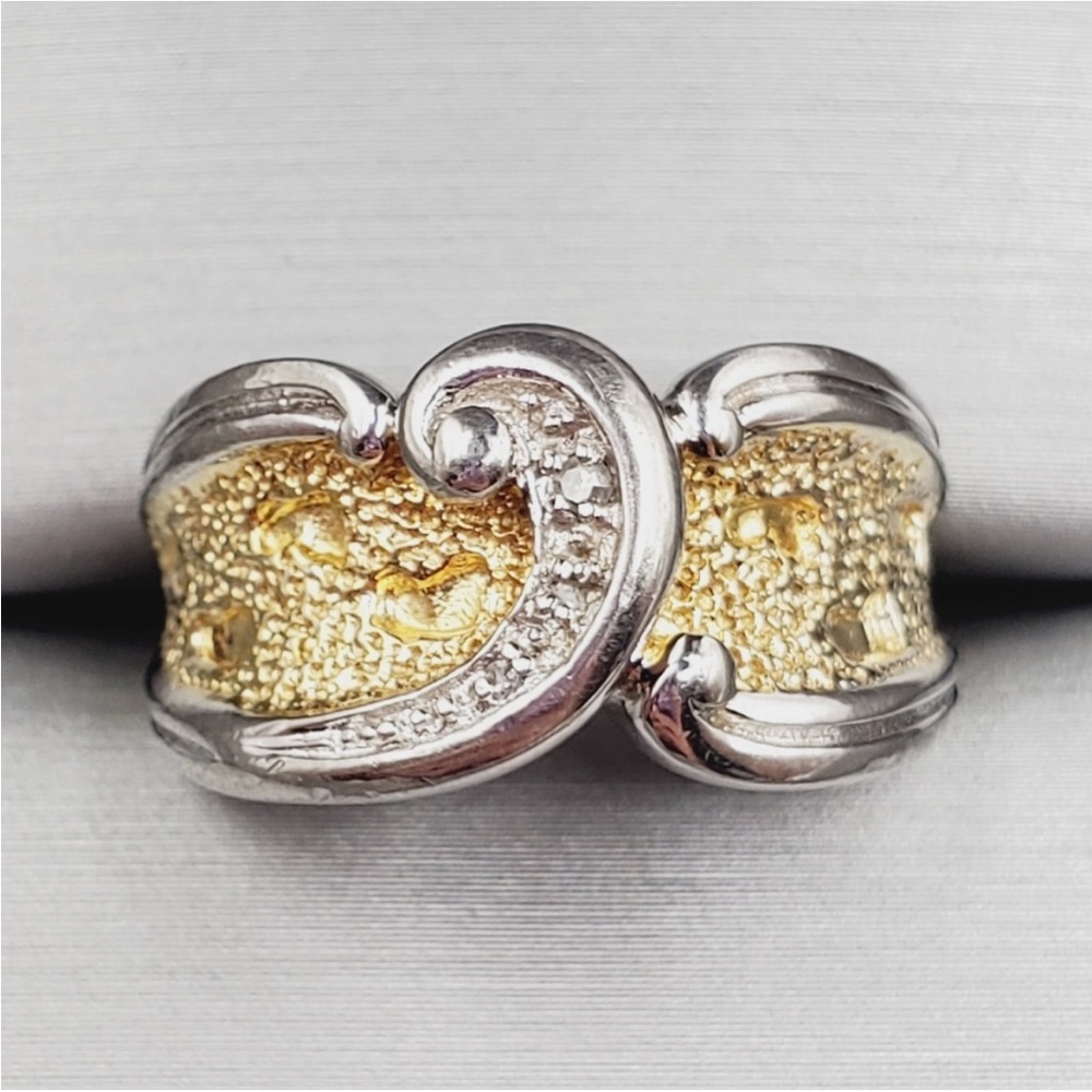 Genuine Diamond 14k Yellow Gold / 925 Sterling Silver Footprint in Sand Ring
